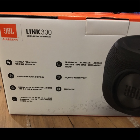 JBL LINK300 Bluetooth speaker - Picture 3 of 4